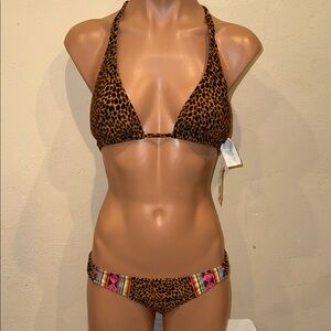 NWT Volcom bikini set size M